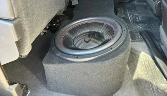 Under-Seat-Truck-Subwoofers-–-Face-Up-or-Down-Lead-in